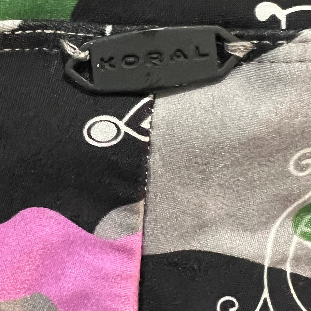 leggings bandana troop Print pink & green Leggings by Koral - Picture 5 of 9